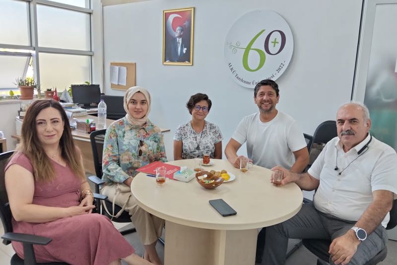 ANTALYA İL ve ALANYA İLÇE SOSYAL HİZMETLERDEN ZİYARET