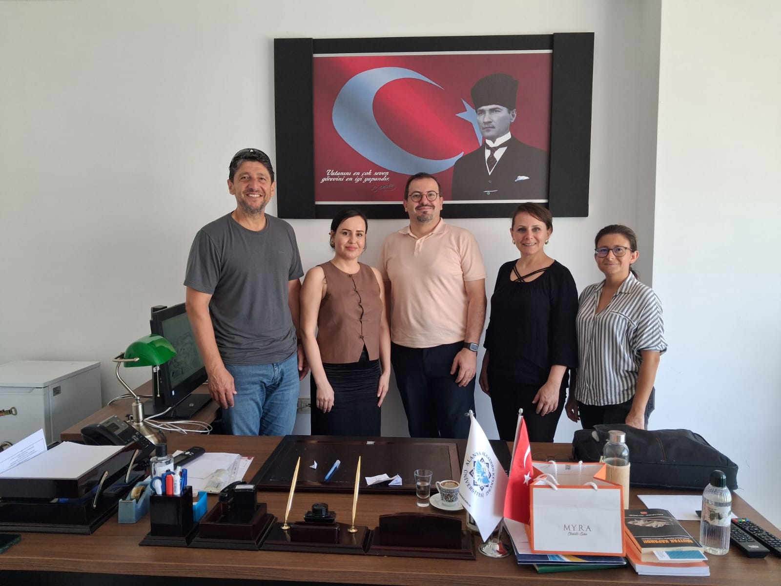 ALKÜ TAZELENMEDEN DOÇ. DR. OĞUZ NEBİOĞLU'NA ZİYARET