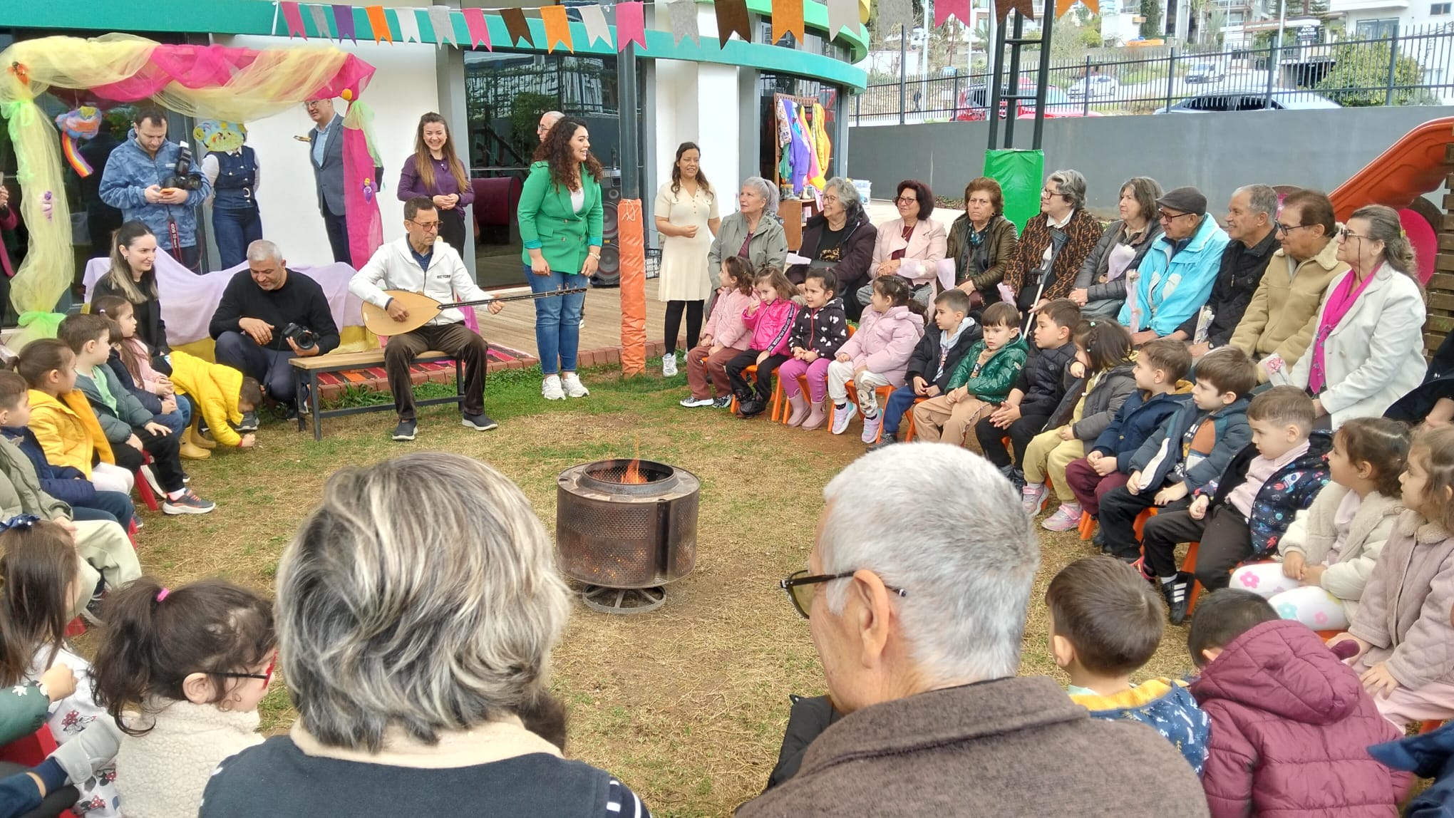 YAŞLILARA SAYGI HAFTASI (ÇOCUKLARA MASALLAR ETKİNLİĞİ)