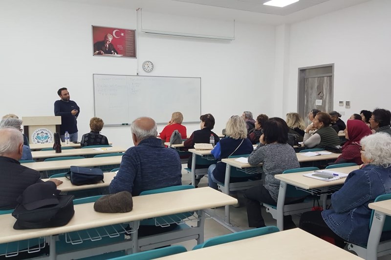 ALKÜ TAZELENME ÜNİVERSİTESİ ÖĞRENCİLERİNE DİYABET EĞİTİMİ