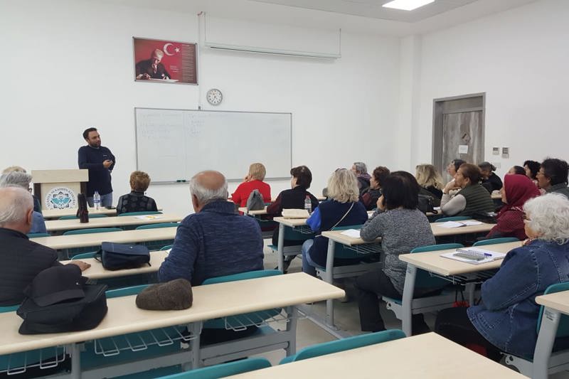 ALKÜ TAZELENME ÜNİVERSİTESİ ÖĞRENCİLERİNE DİYABET EĞİTİMİ