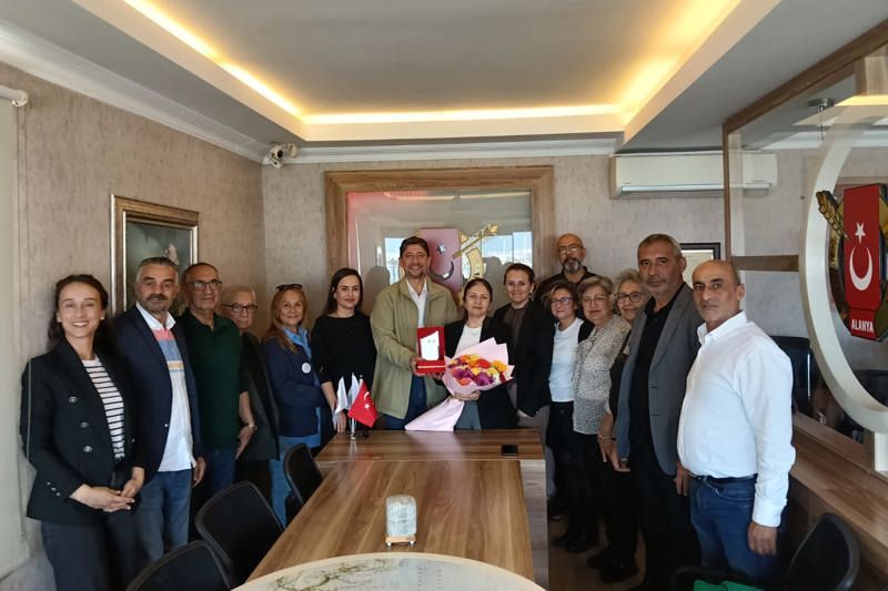 YÜRÜTME KURULUMUZ VE TEMSİLCİLERİMİZDEN AGC'YE TEŞEKKÜR ZİYARETİ